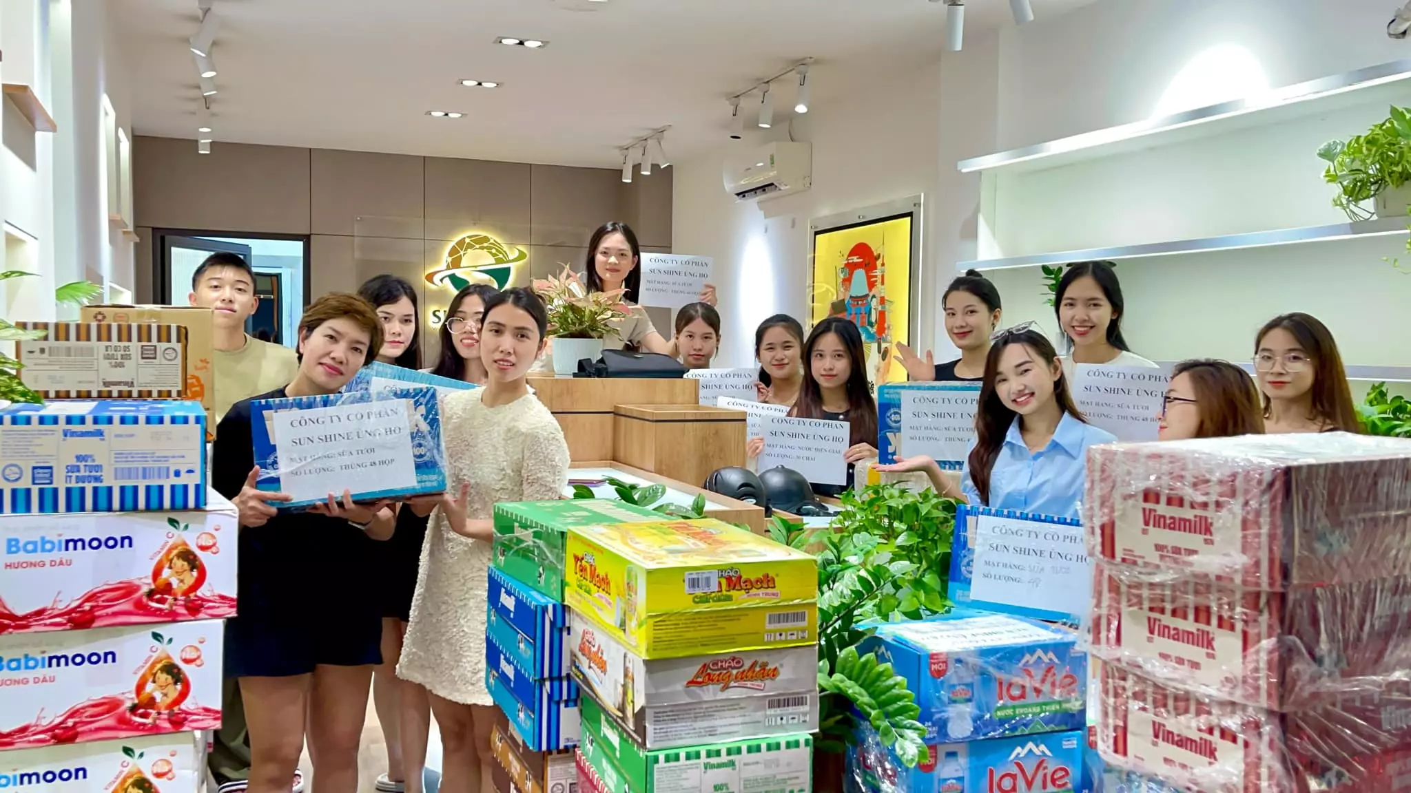 SUN SHINE GLOBAL CHUNG TAY HƯỚNG VỀ ĐỒNG BÀO VÙNG MƯA LŨ