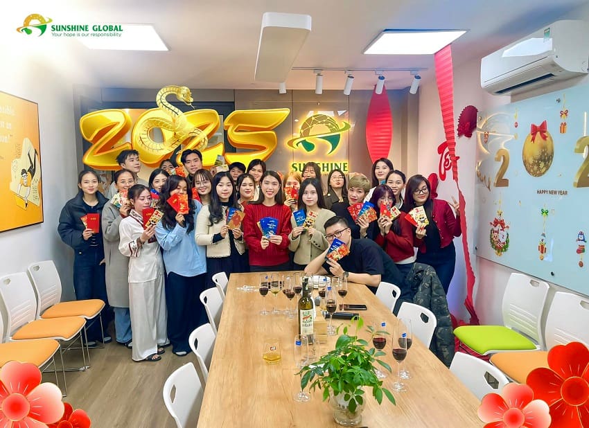 SUNSHINE GLOBAL văn phòng Việt Nam khai xuân Ất Tỵ